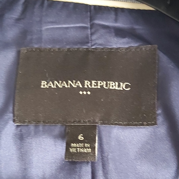 Banana Republic Blazer - Picture 3 of 4